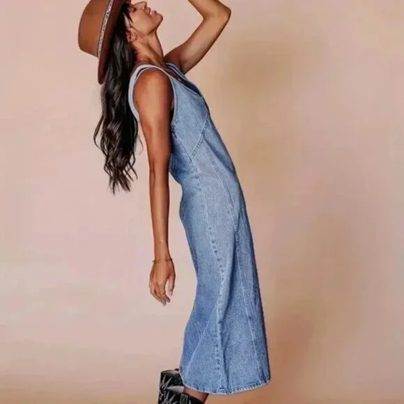 V-Neck Side Zip Denim Dress - Picture 2 of 6